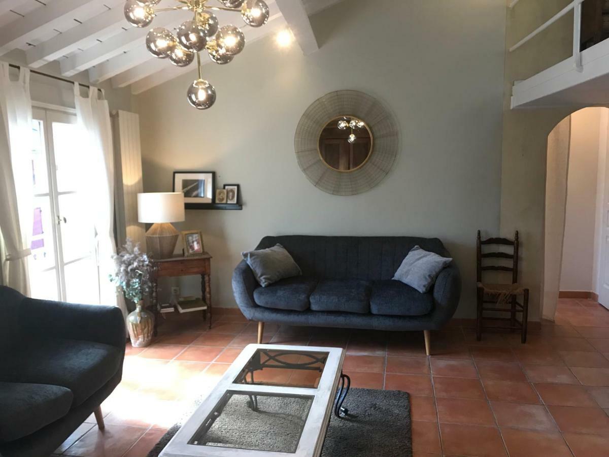 Arelate Sejour Apartment Arles Bagian luar foto
