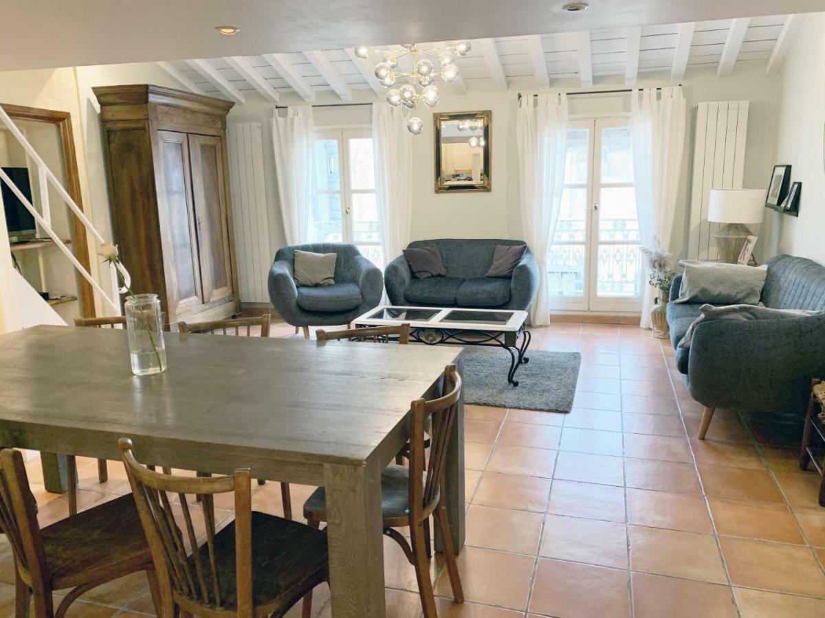 Arelate Sejour Apartment Arles Bagian luar foto